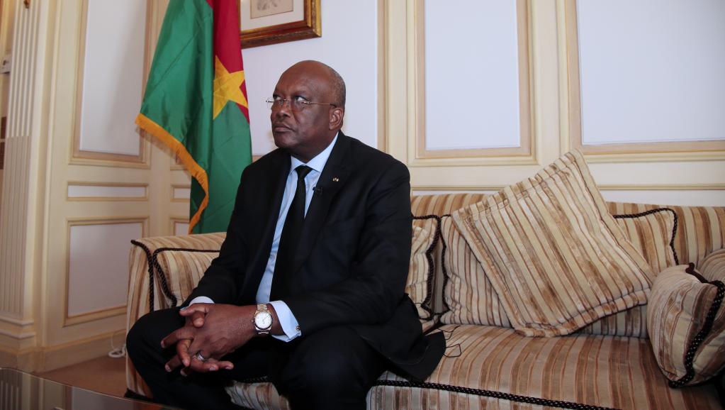 Le président Kaboré répond aux questions des citoyens burkinabè à la télévision