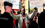 Sénégal: Wade copieusement hué à Montpellier, des manifestants tabassés