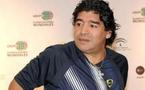 Maradona insulte et menace les journalistes