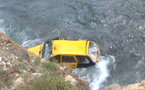 Mystère : Un taxi jeté dans les eaux de la plage à la corniche Ouest