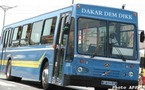 Sacré-Cœur et Liberté se rebellent et brûlent un bus de Dakar Dem Dik