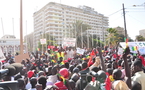 Direct manifs 19 mars: fin du sit-in de Sidy Lamine, les jeunes chargent, la police se calme