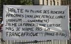 Paris: l'arrivée de Wade perturbée par des slogans comme "non à la France à fric"