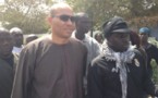 De retour à Dakar pour voter, Karim Wade reçoit une convocation de la gendarmerie