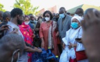 Visite mouvementée de Marième Faye Sall à Pikine: brassards rouges et huées au menu