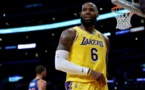 NBA: James époustoufle et fait gagner les Lakers contre les Warriors