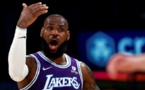 NBA: LeBron James décisif chez les Lakers, Popovich historique chez les Spurs