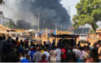 Tensions liées au manque d'essence en Guinée, où le bilan de l'incendie de Conakry s'alourdit