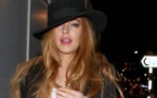 Lindsay Lohan se comporte très mal à un mariage puis déclare qu’on l’a droguée