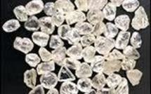 Violents combats en Centrafrique avec le diamant en toile de fond