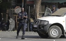 VIDEO ET PHOTOS Le policier blessé qui perd son sang froid et sort son arme pour tirer