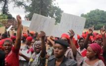 Mali : manifestation à Bamako des femmes des bérets rouges