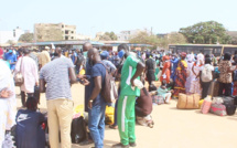 Reprise des cours : les enseignants dénoncent un manque d’organisation de la compagnie Dakar Dem Dikk dans leur convoyage à leurs postes respectifs (Vidéo)