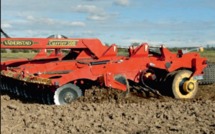 Pour limiter l’exode rural : l’Ajeb  prône un retour vers la terre