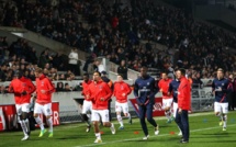 VIDEO Direct C1 Barcelone/PSG: Les parisiens s'échauffent au CampNou sereins