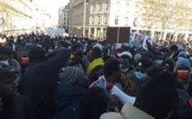 ​France : des Sénégalais à la place de la République à Paris pour réclamer la libération de Sonko