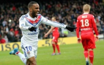 OL : Lacazette veut rester, mais…