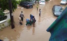 Dakar : la grande mosquée de la cité Scat Urban envahie par les eaux