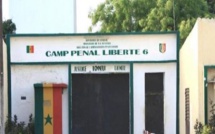 Incident à la prison du Camp pénal : l’administration annonce une enquête sur la provenance des téléphones qui ont filmé et partagé la scène