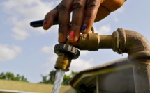 Distribution de l’eau : la FSS et le COCIDEAS invitent l'Etat à publier le contrat signé avec Suez