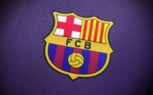 Le Barça présente son nouveau maillot extérieur !