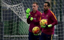 Ter Stegen et Bravo mettent la pression au Barça